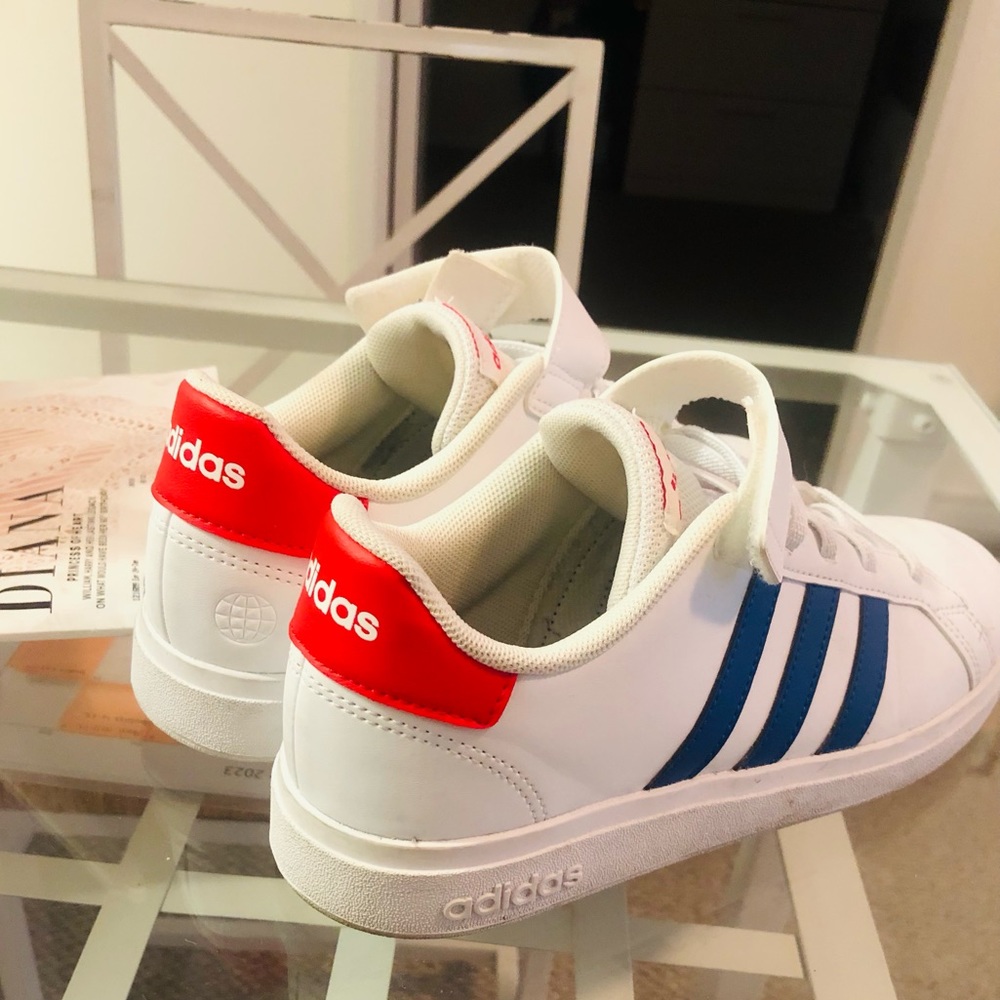 adidas White and Blue Sneakers with Red Accents